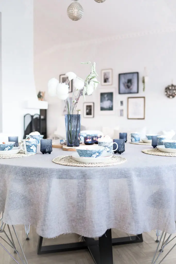 This image has an empty alt attribute; its file name is IMG_0666-683x1024.jpg