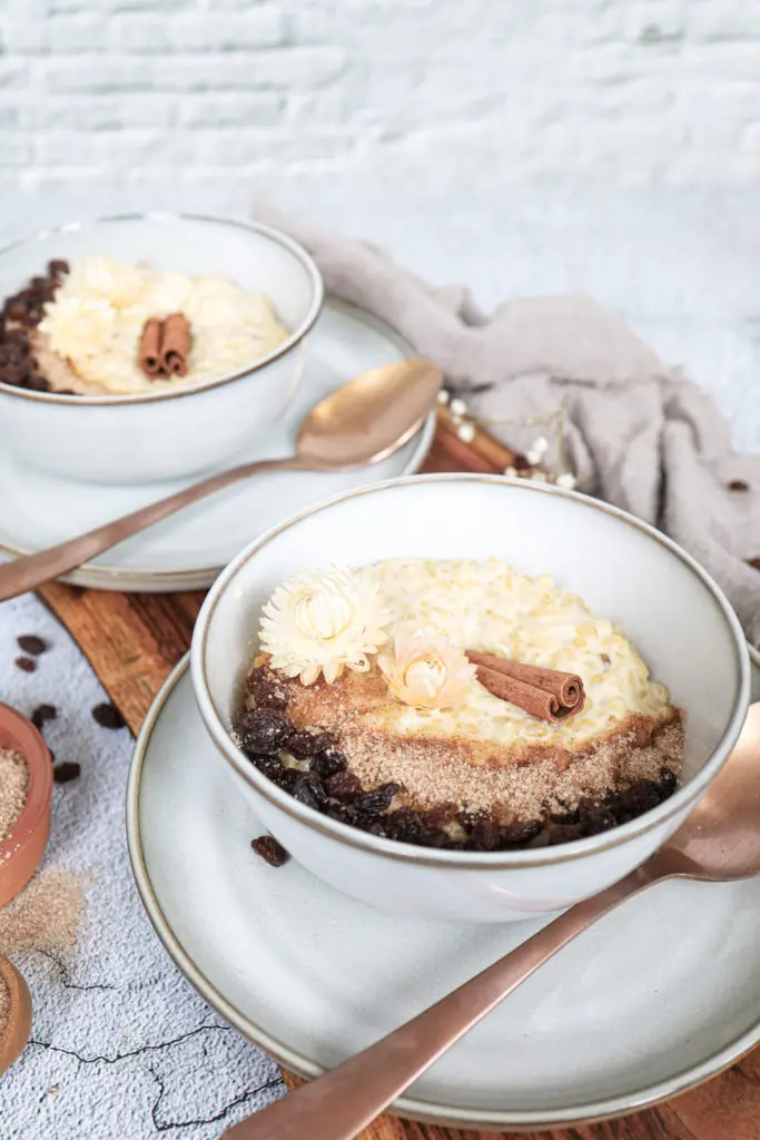 This image has an empty alt attribute; its file name is IMG_0141-683x1024.jpg