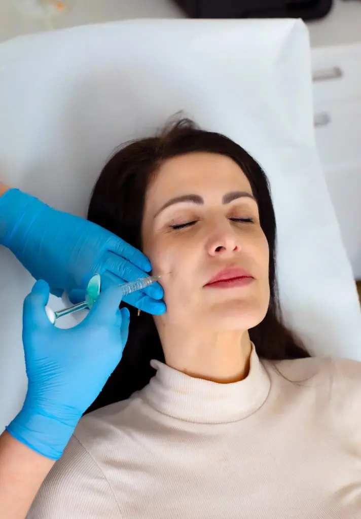 This image has an empty alt attribute; its file name is IMG_6653-712x1024.jpg